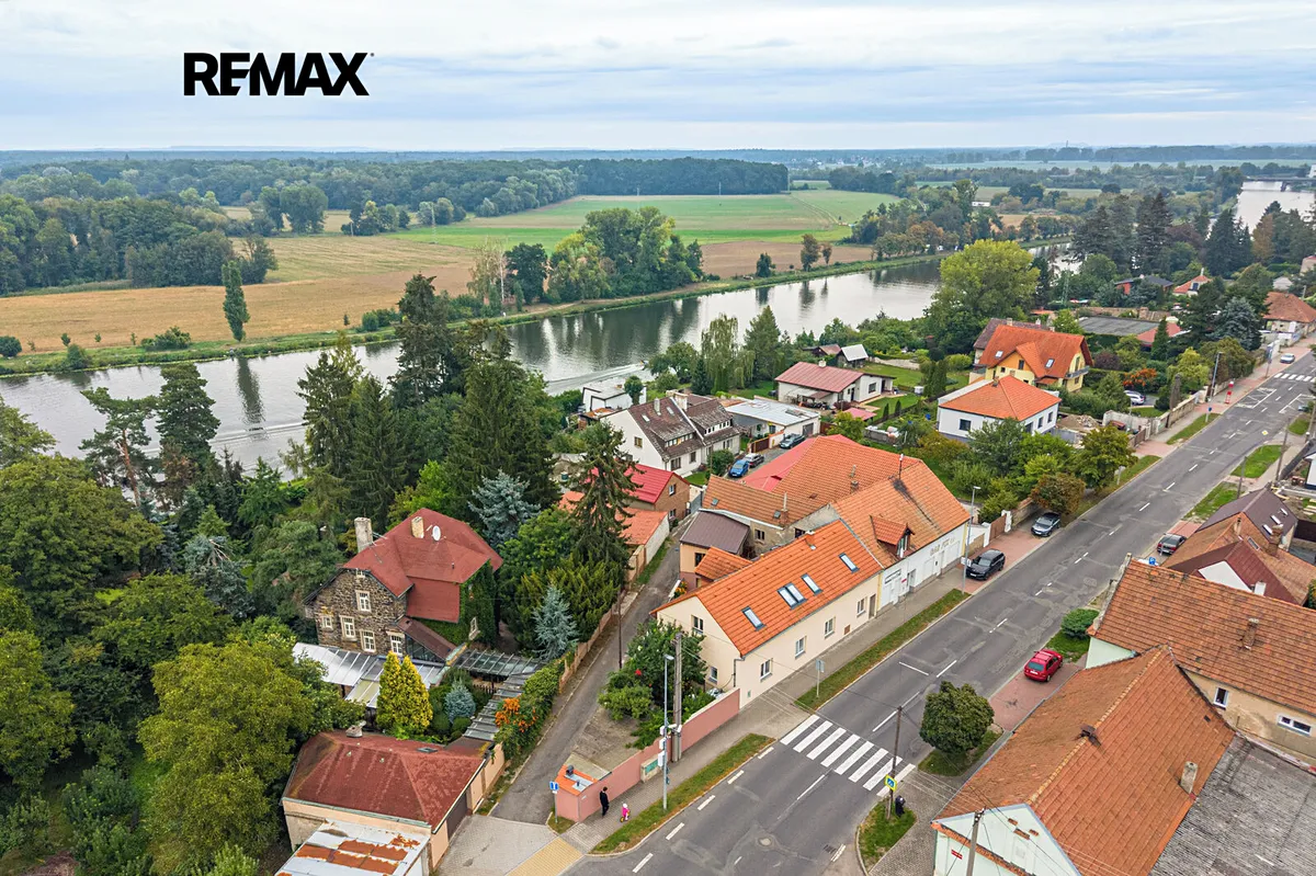 Prodej rodinného domu 215 m², pozemek 339 m²